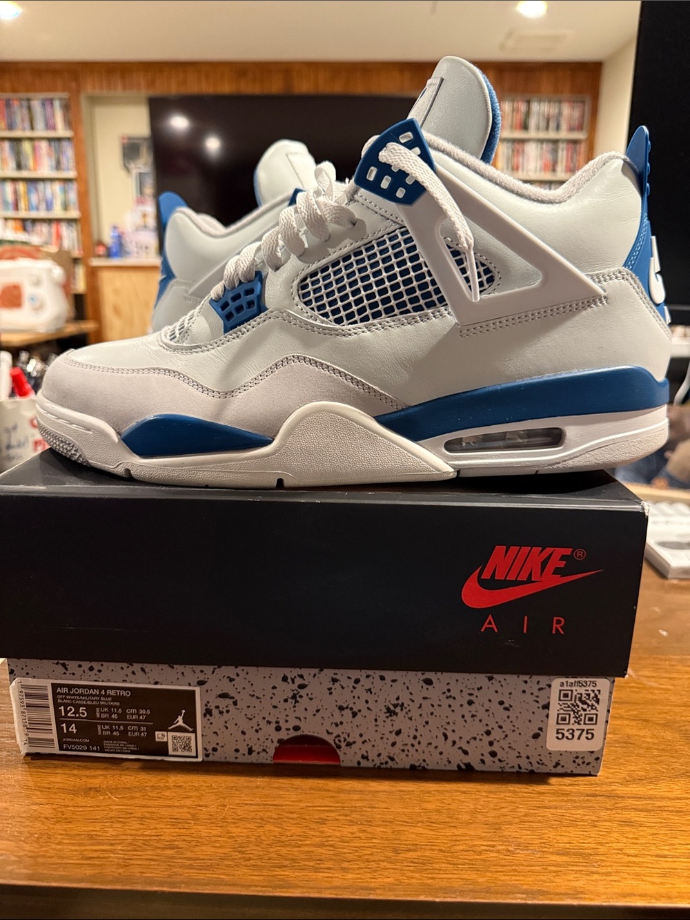 Air Jordan Retro 4 Military Blue - Men’s 12.5